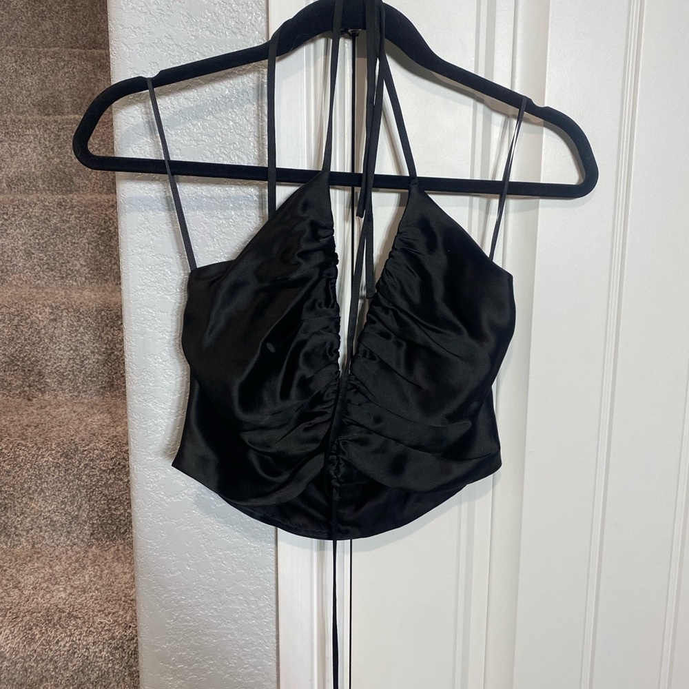 NICHOLAS Tash V Neck Ruched Cropped Top Nicholas - Picture 5 of 9